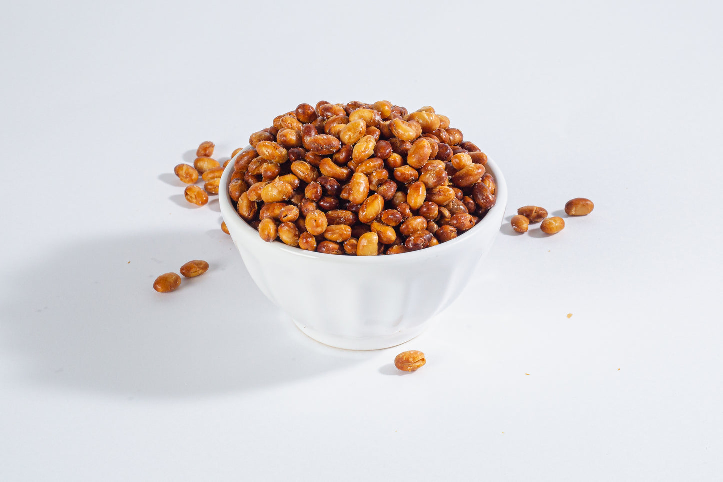 nutty edamame snack bowl offering healthy vegan protein fiber rich edamame snack bowl crunchy healthy vegan protein snack plant nutrition